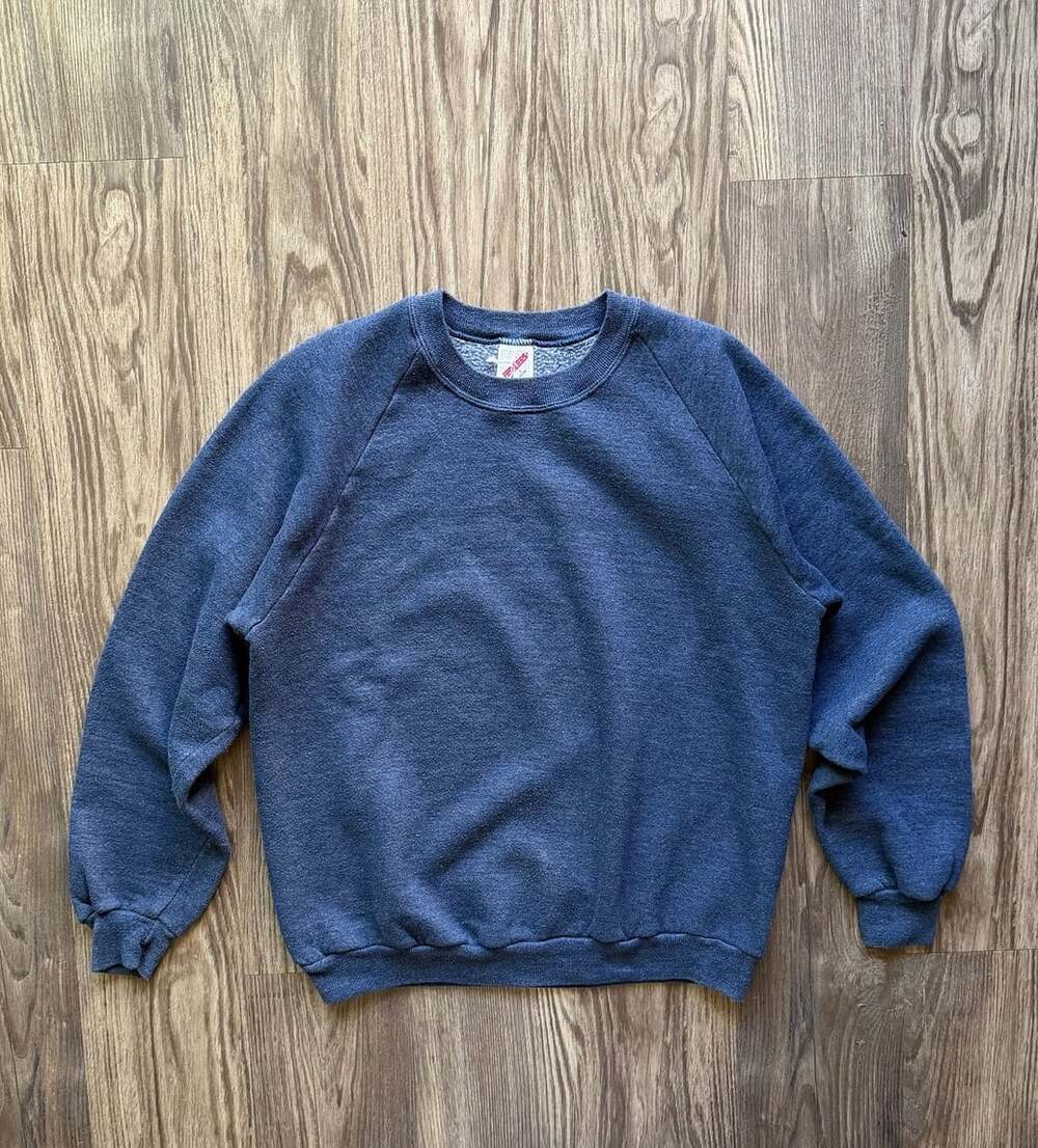 Vintage 90s Jerzees Crewneck Sweatshirt Size L Blue Raglan Blank